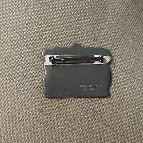 Alice Seely Pewter Menopause Pin - Picture 2 of 2